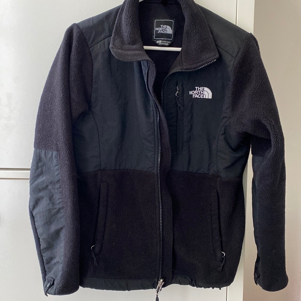 North Face Women’s Fleece Jacket 🖤